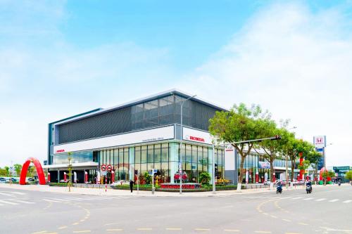 TUYỂN DỤNG GIÁM ĐỐC DỊCH VỤ