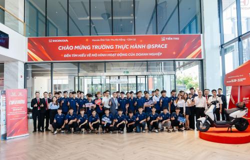 CHÀO ĐÓN ĐOÀN TÂN SINH VIÊN TRƯỜNG THỰC HÀNH aSPACE ĐẾN THAM QUAN